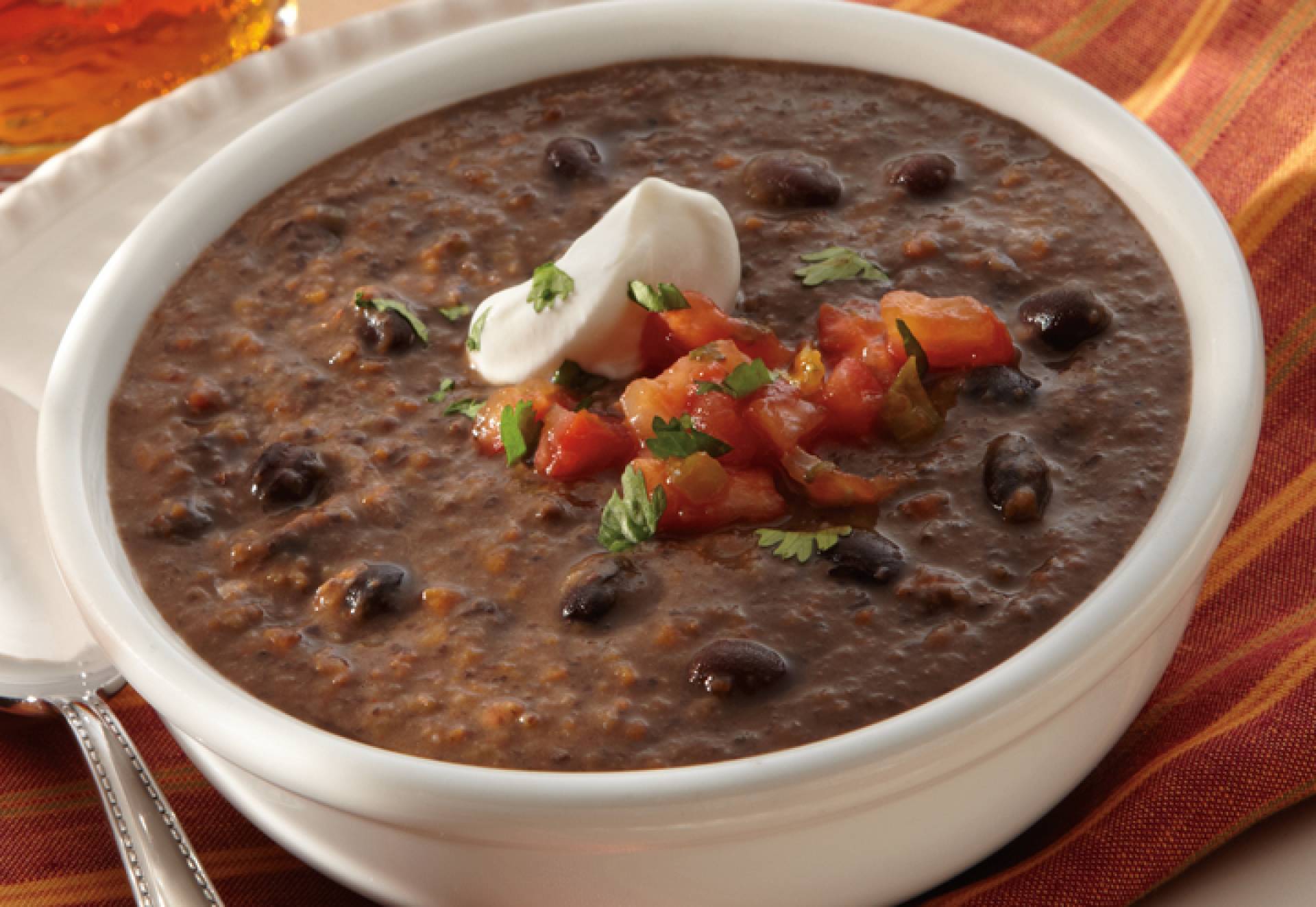 16 oz Black Bean Soup With Chicken