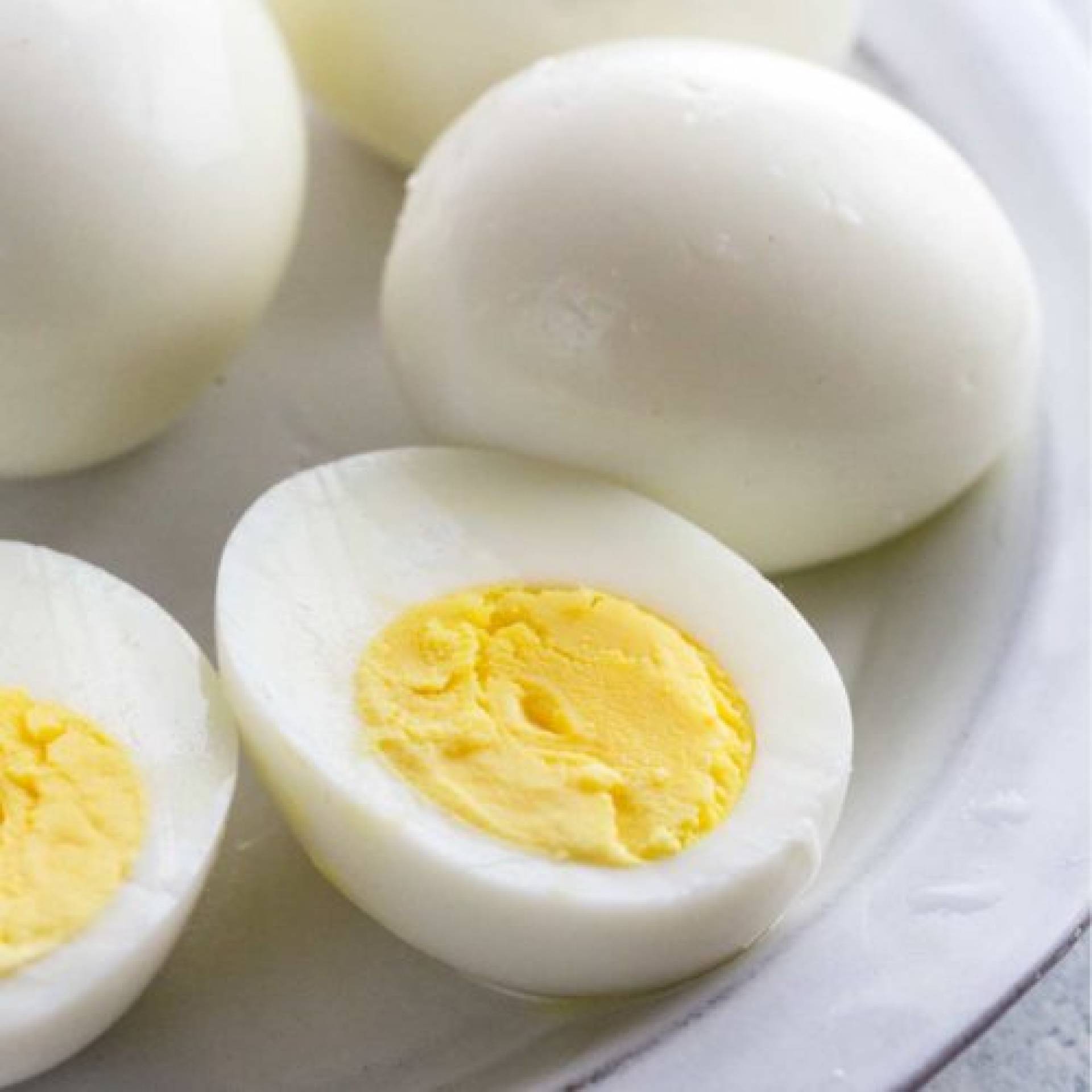 6 Pack Peeled Hard Boiled Eggs